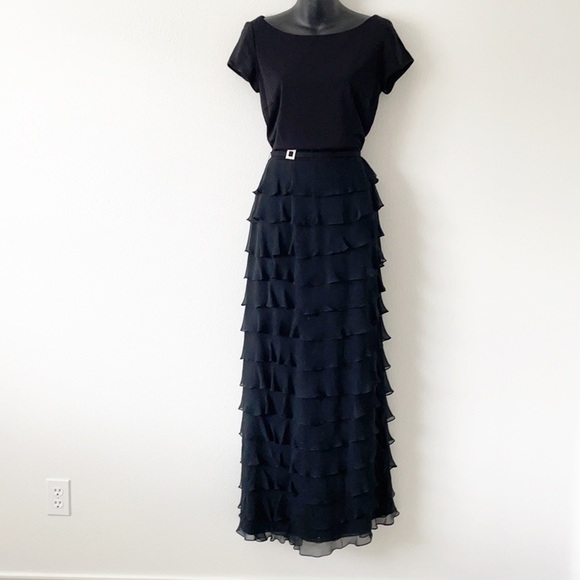 Victoria Royal Ltd Silk Maxi Tiered Dress - Picture 9 of 16